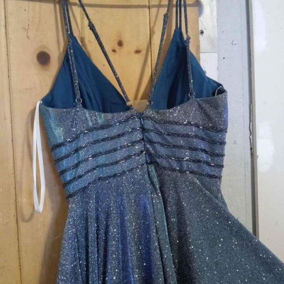 Prom Dress - Picture 3 of 6